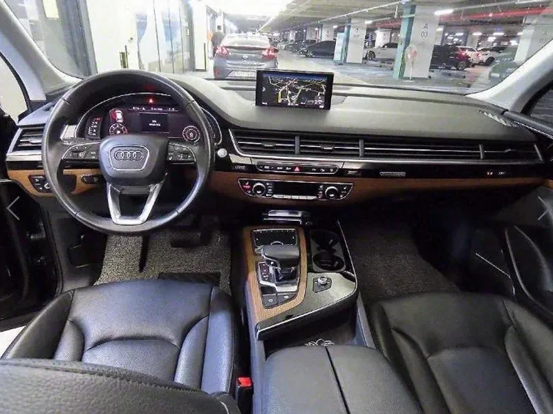 Audi Q7 35 Tdi Quattro Premium, снимка 10 - Автомобили и джипове - 56287083