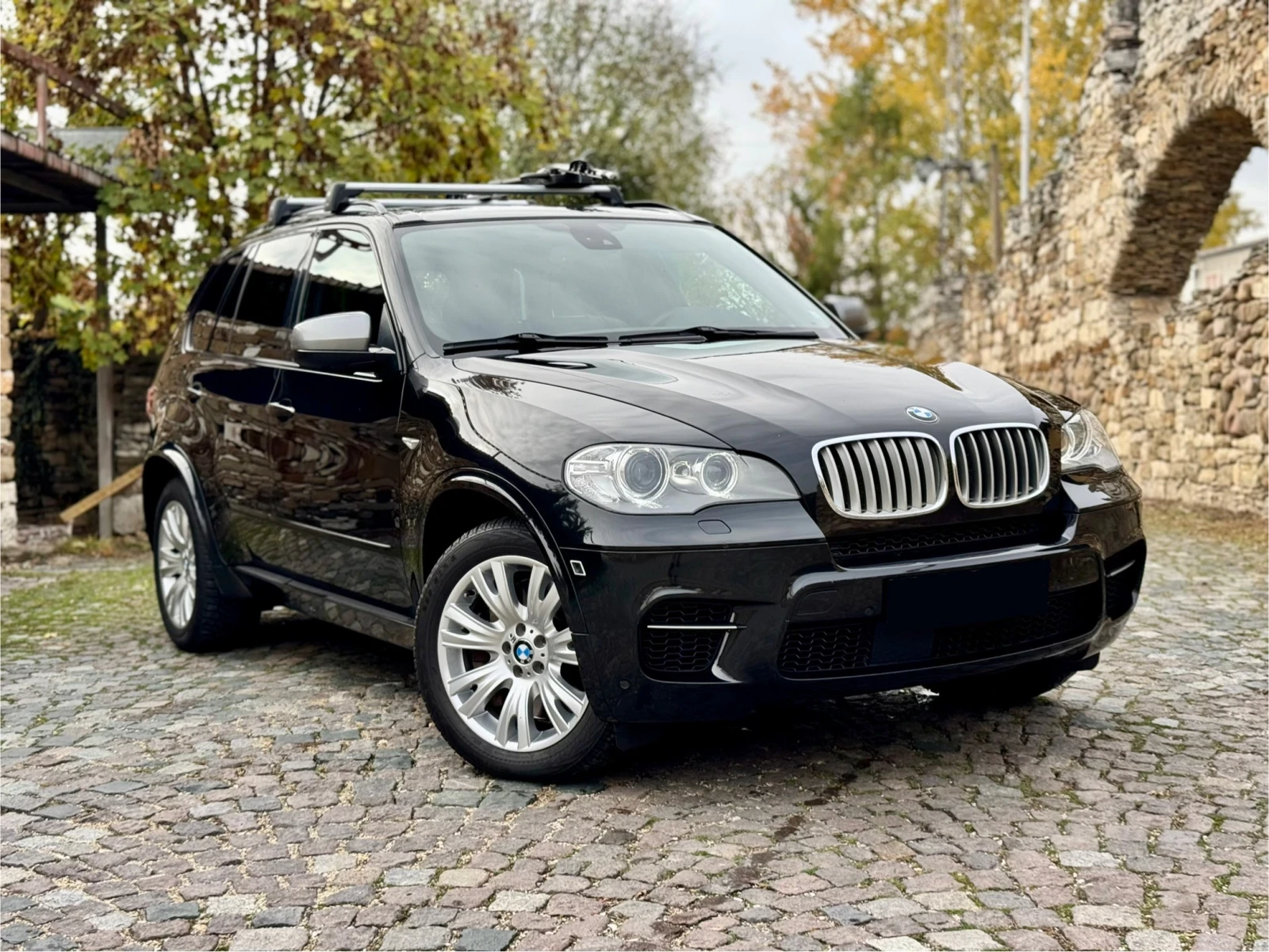 BMW X5 M50D  - изображение 2