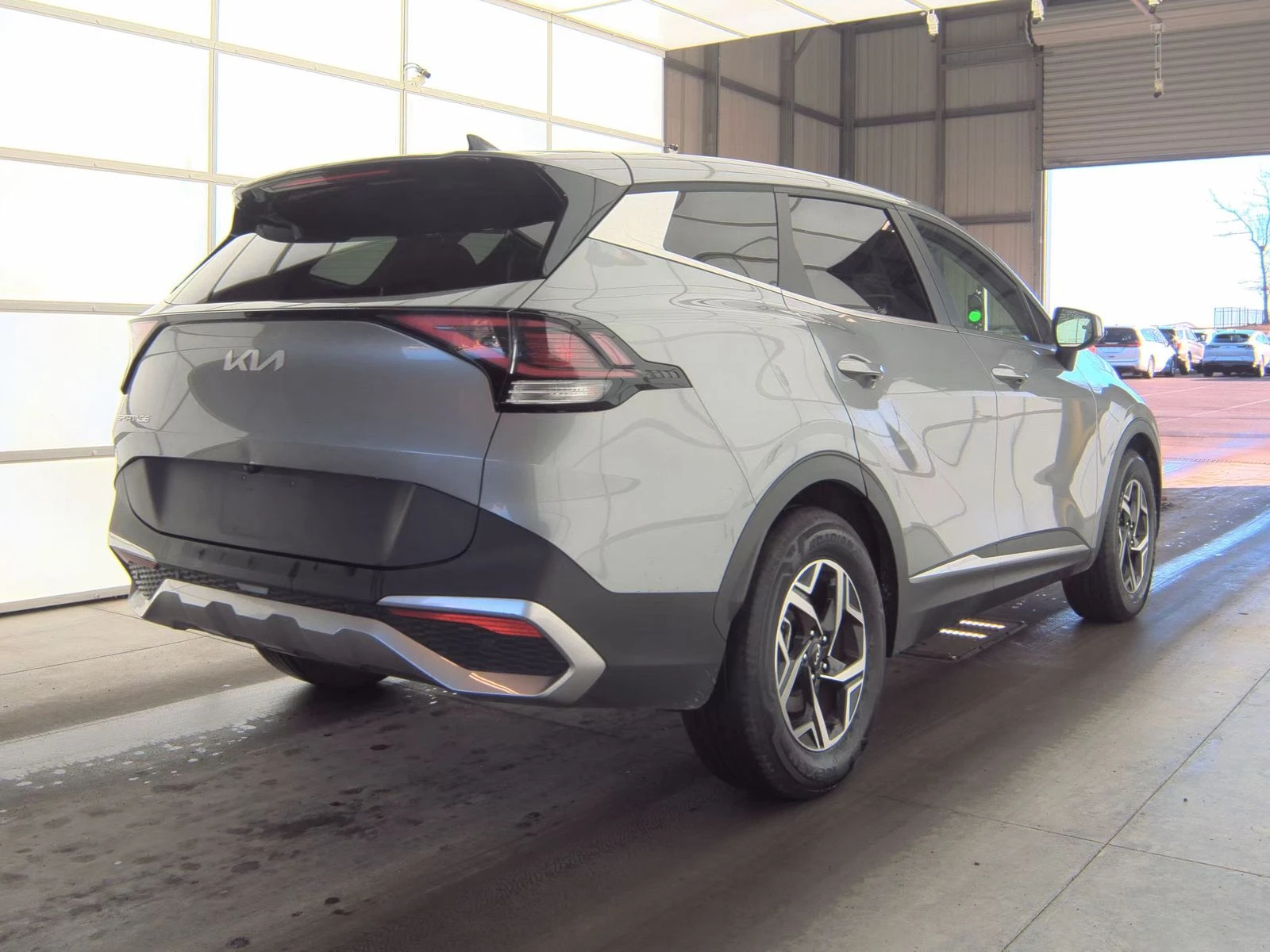 Kia Sportage LX / КАТО НОВА - изображение 4