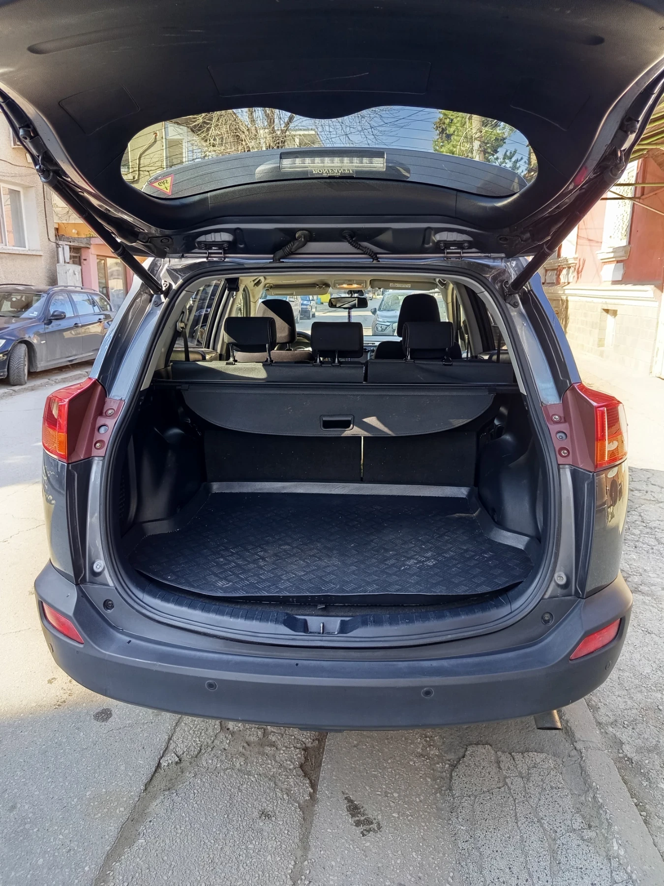 Toyota Rav4, снимка 5 - Автомобили и джипове - 54019582