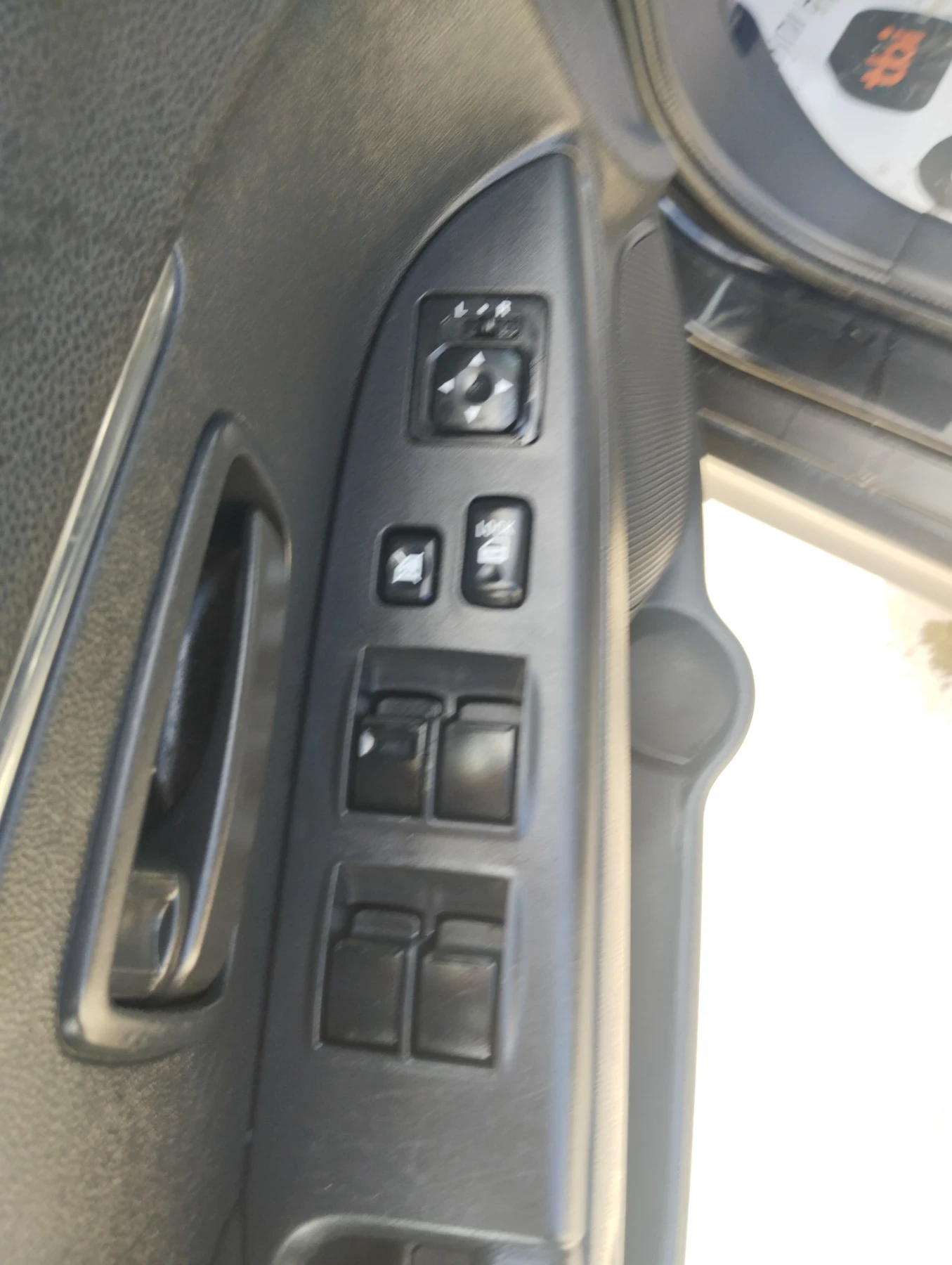 Mitsubishi ASX 15г БЕНЗИН 1.6 117 к.с. 145000 км, снимка 11 - Автомобили и джипове - 54079890