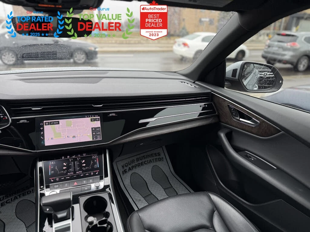 Audi Q8 quattro* Progressiv* АвтоКредит* (ЦЕНА ДО БГ), снимка 10 - Автомобили и джипове - 54305018