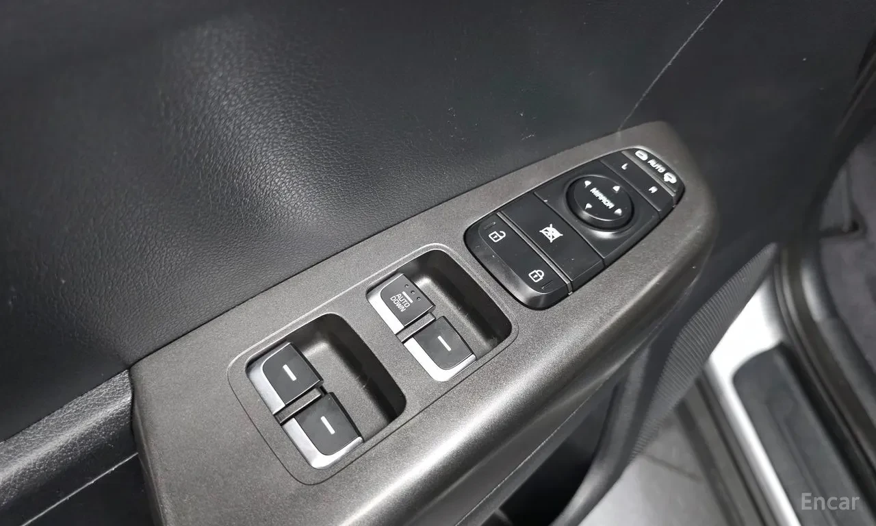 Kia Sportage Luxury Line, снимка 16 - Автомобили и джипове - 54710878