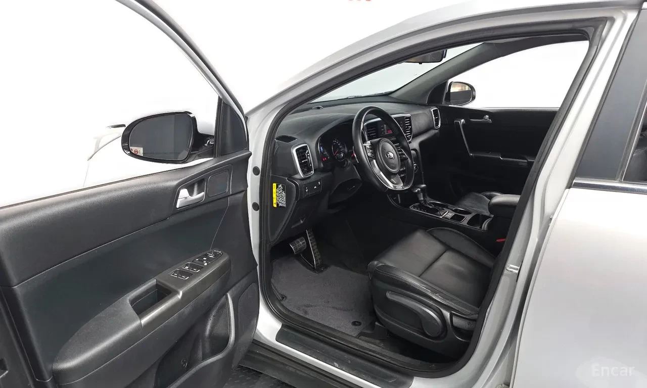 Kia Sportage Luxury Line, снимка 9 - Автомобили и джипове - 54710878