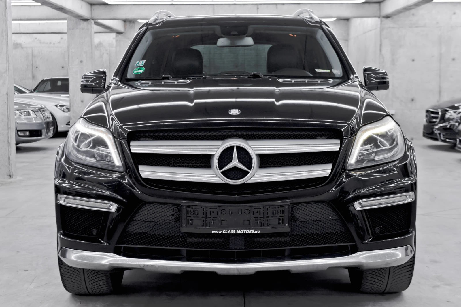 Mercedes-Benz GL 500 V8 AMG