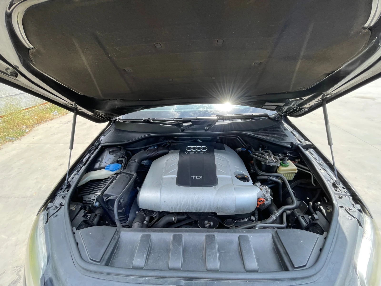 Audi Q7 3.0, снимка 10 - Автомобили и джипове - 55224403