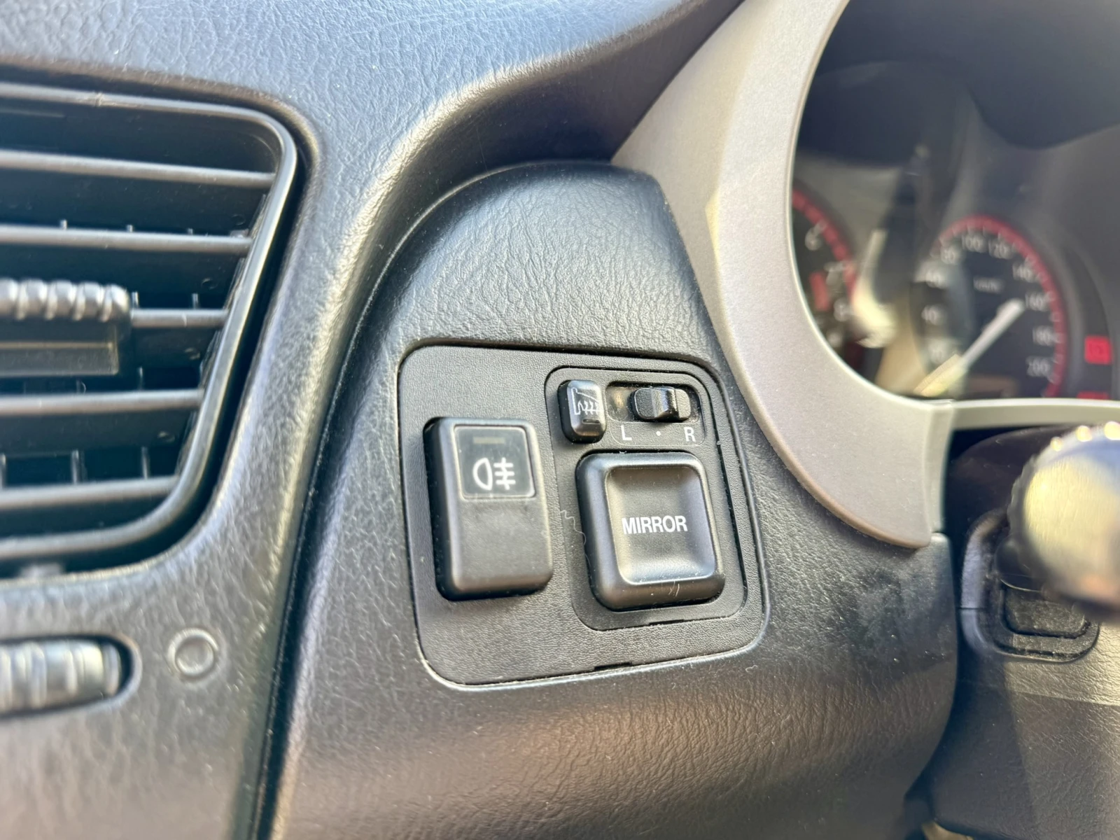 Honda Hr-v vtec, снимка 11 - Автомобили и джипове - 55608274