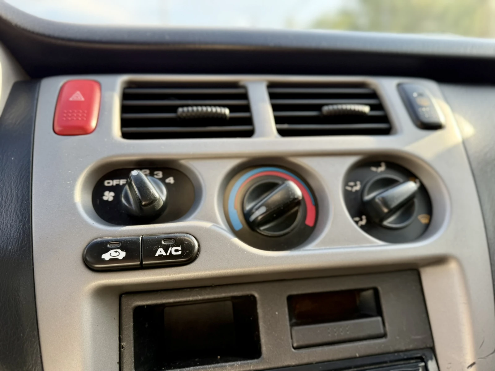 Honda Hr-v vtec, снимка 12 - Автомобили и джипове - 55608274