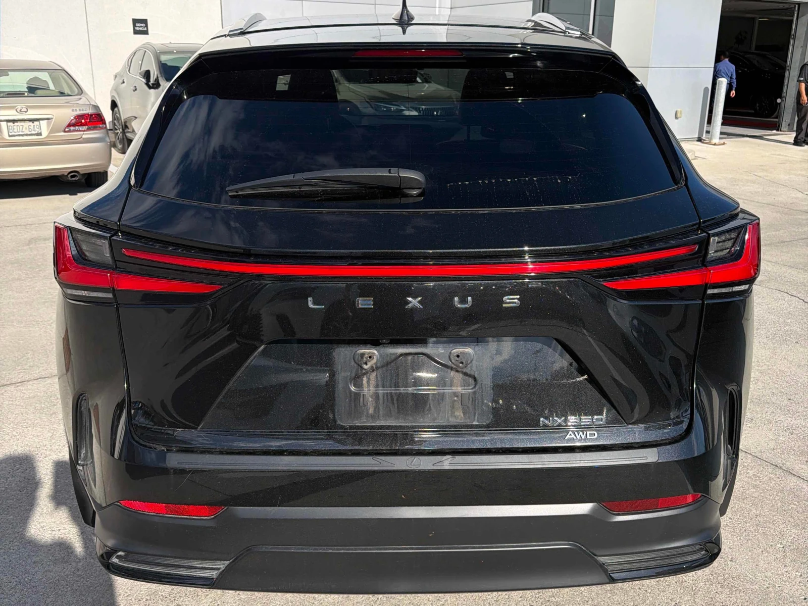 Lexus NX * 350 * CARFAX * ОПЦИЯ ЗА ФИНАНСИРАНЕ , снимка 13 - Автомобили и джипове - 55850133
