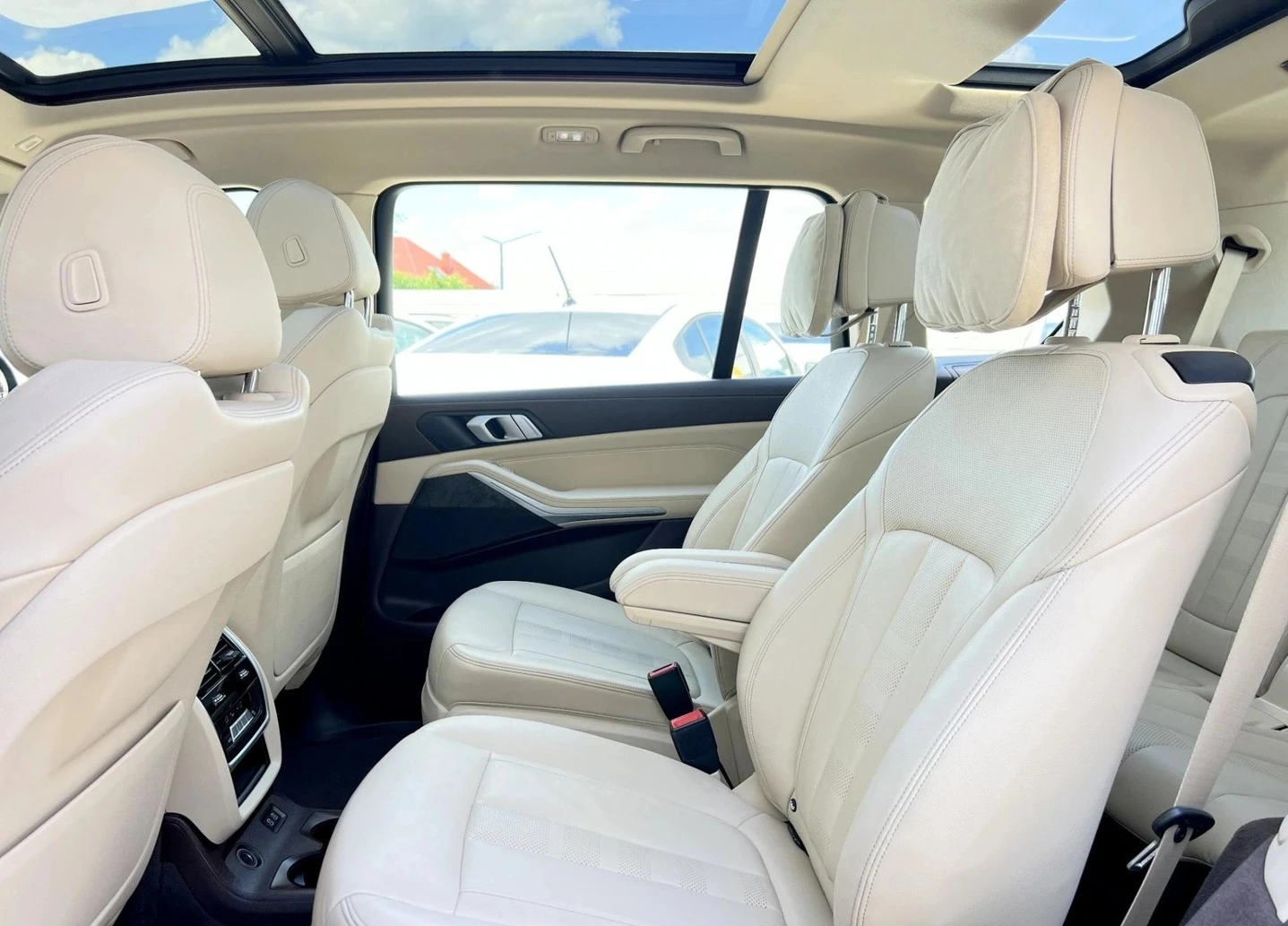 BMW X7 xDrive40i, снимка 6 - Автомобили и джипове - 56162603