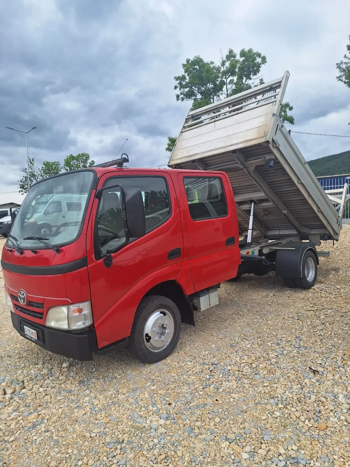 Iveco Daily 2.8 Турбо ДИЗЕЛ 100конски сили.На ход от Швейцария, снимка 16 - Бусове и автобуси - 54026993
