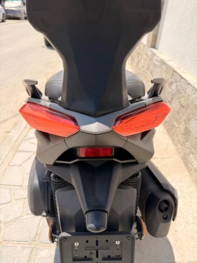 Yamaha X-max 300i ABS TCS LED - Сервизна книжка, снимка 3