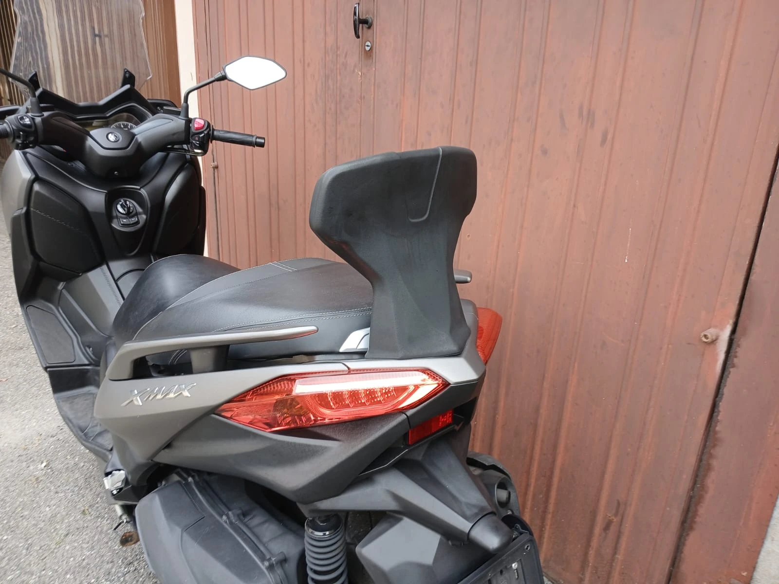 Yamaha X-max 300i ABS - Сервизна книжка, снимка 7 - Мотоциклети и мототехника - 54470959