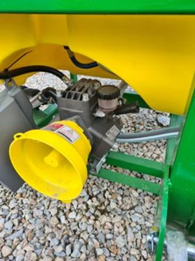 Пръскачка Друга марка Badilli 1000 литра, снимка 4