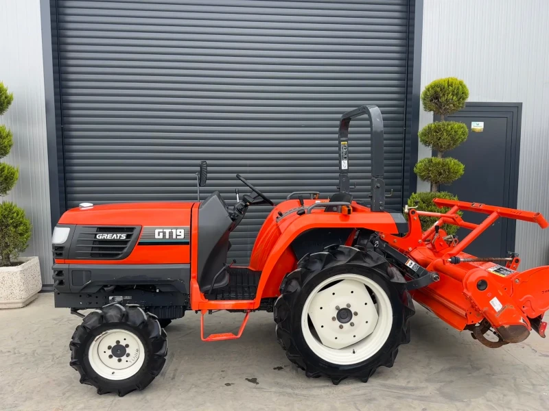 Трактор Kubota GT19