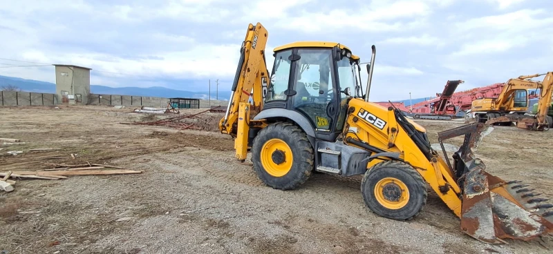 Багер JCB 3cx, снимка 6 - Индустриална техника - 49301015