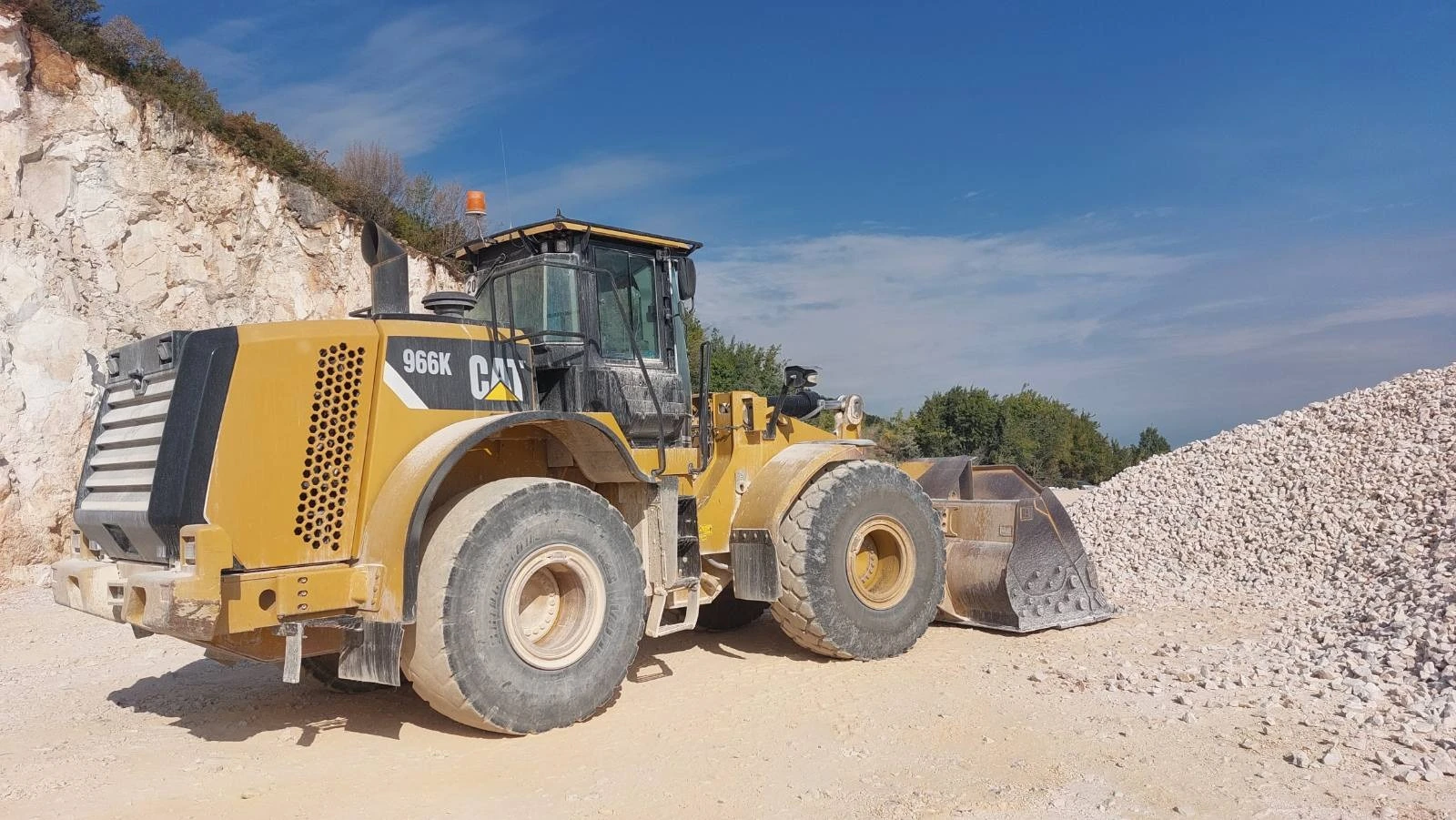 Челен товарач Caterpillar 966 K, снимка 1