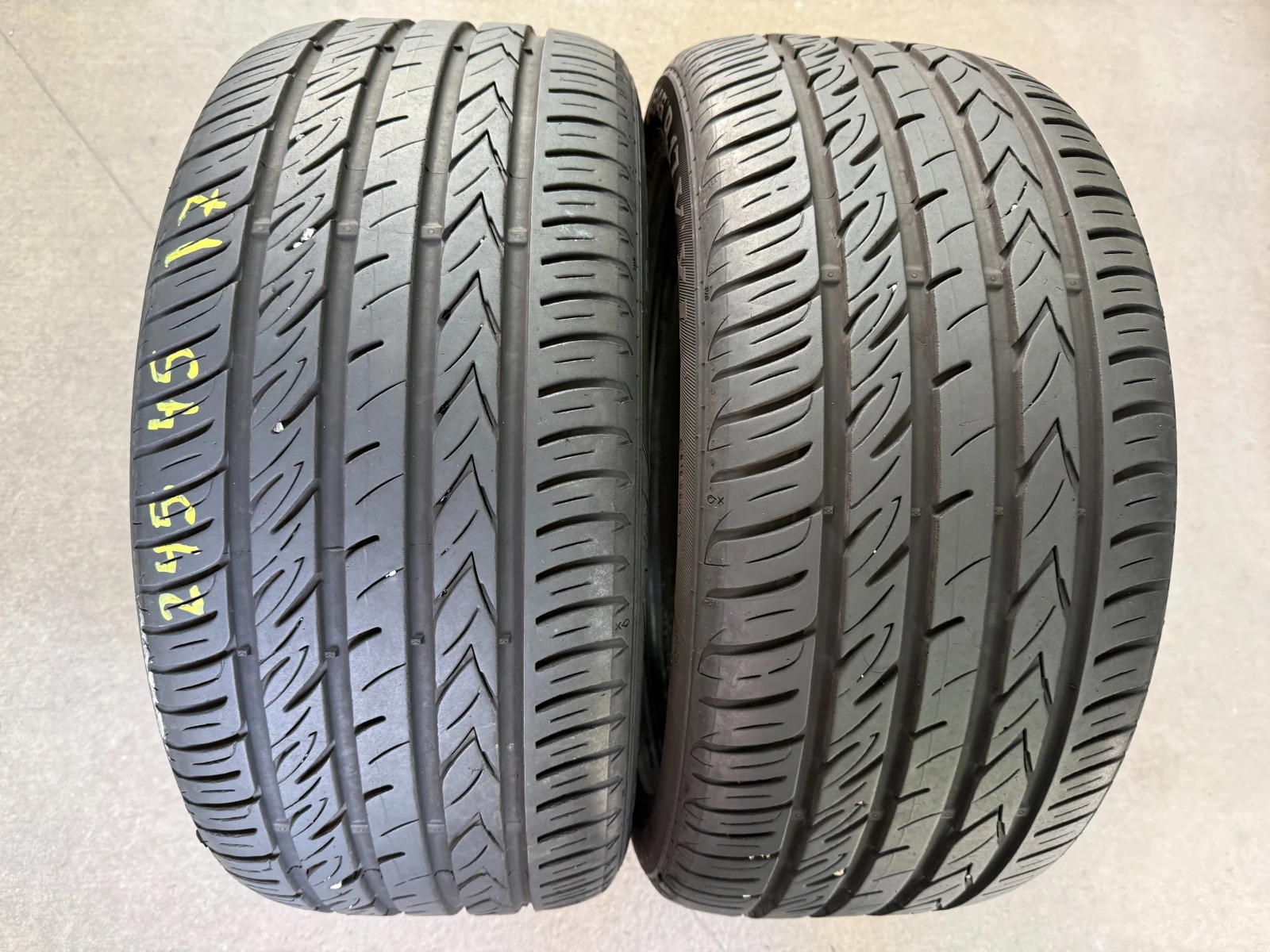 Гуми Летни 245/45R17