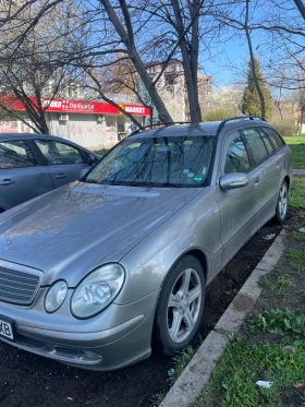 Mercedes-Benz E 220, снимка 7