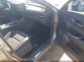 Toyota Crown 2.5l Xle, снимка 5