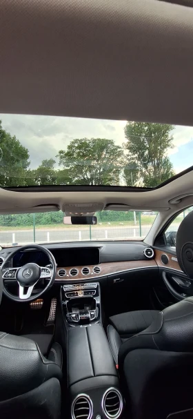 Mercedes-Benz E 220 All terrain панорама , снимка 4