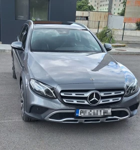 Mercedes-Benz E 220 All terrain 4?4 панорама  - 17777 € / 34768.79 лв. - 10467177 2