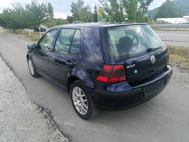 VW Golf, снимка 4 - Автомобили и джипове - 47224558