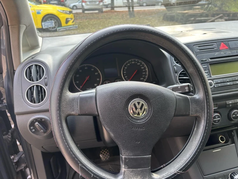 VW Golf Plus, снимка 5 - Автомобили и джипове - 47766907