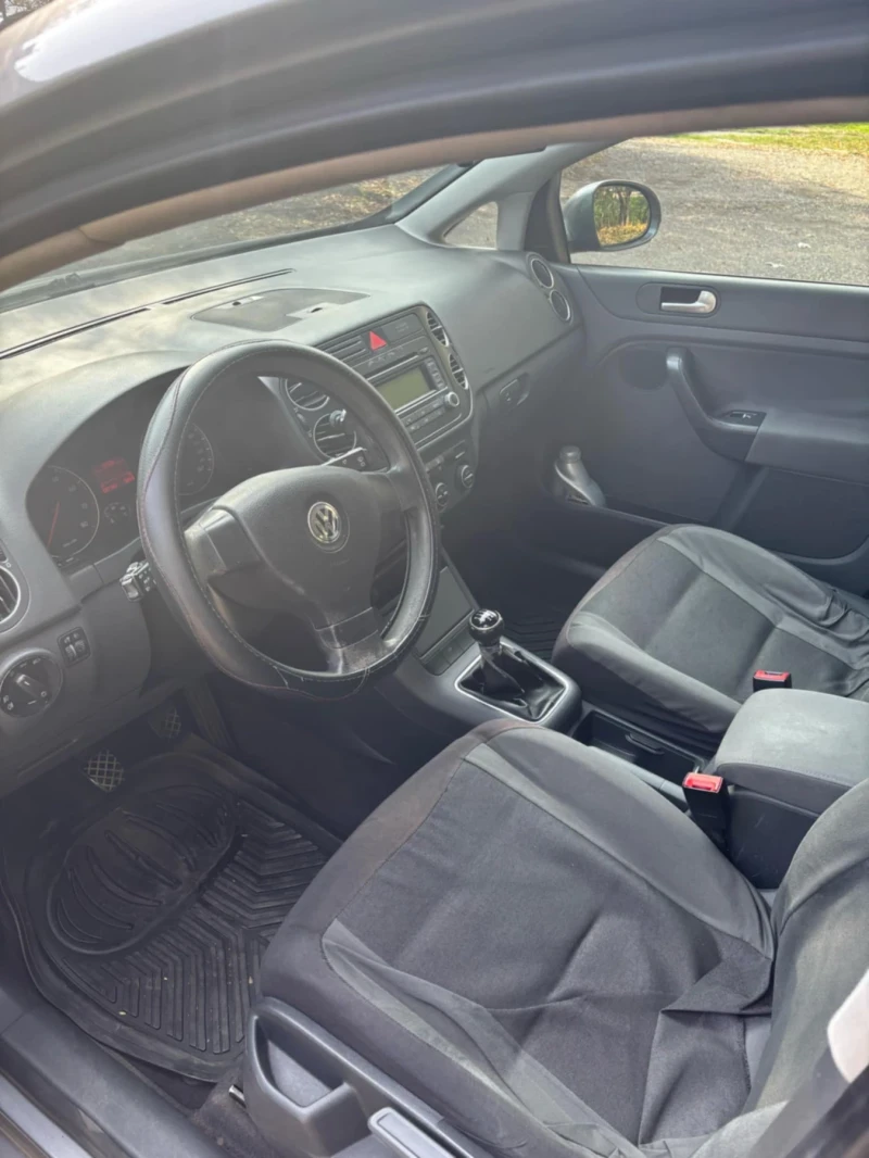 VW Golf Plus, снимка 7 - Автомобили и джипове - 47766907