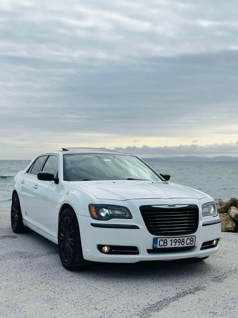 Chrysler 300c AWD ZF8, снимка 2 - Автомобили и джипове - 49456686