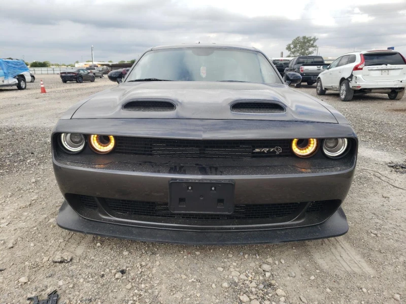 Dodge Challenger 6.2L 8 Rear-wheel drive, снимка 5 - Автомобили и джипове - 48413806