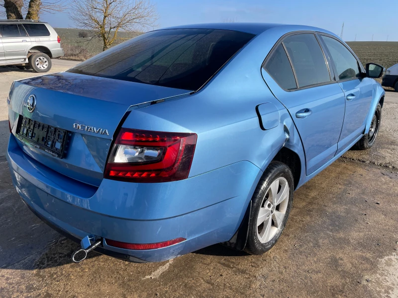 Skoda Octavia 2.0 TDI , снимка 5 - Автомобили и джипове - 49156278