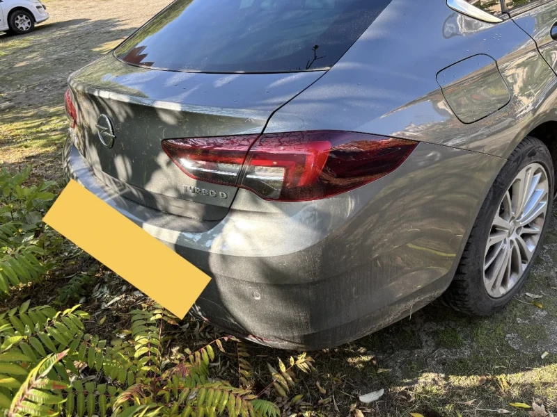 Opel Insignia Grand Sport, снимка 6 - Автомобили и джипове - 52154451