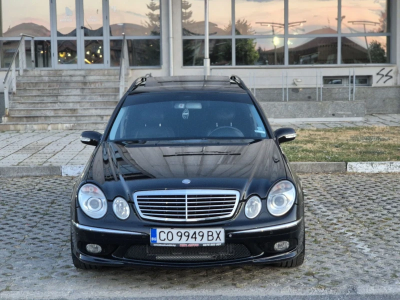 Mercedes-Benz E 500 E500 4MATIC, снимка 8 - Автомобили и джипове - 52346970