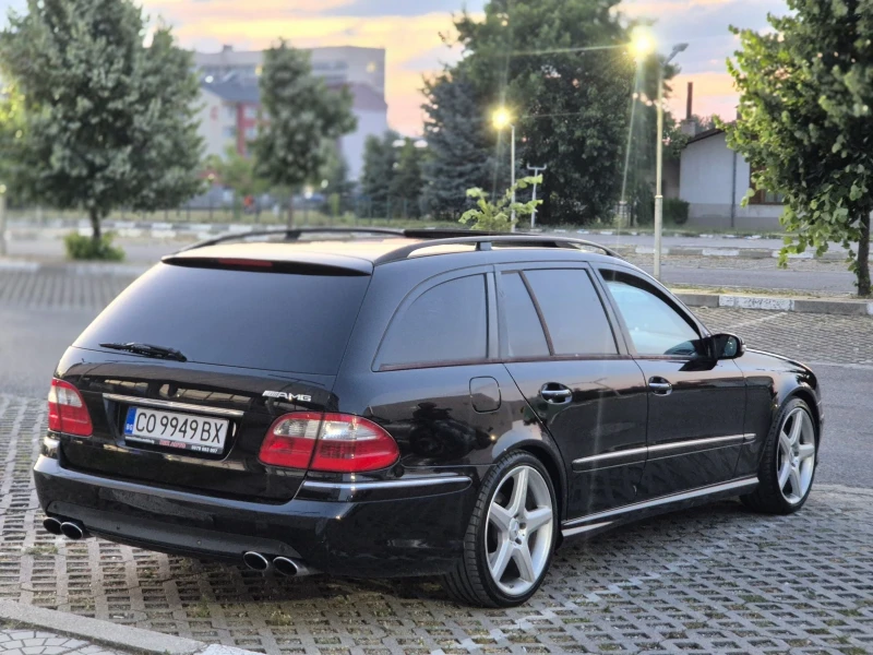 Mercedes-Benz E 500 E500 4MATIC, снимка 10 - Автомобили и джипове - 52346970
