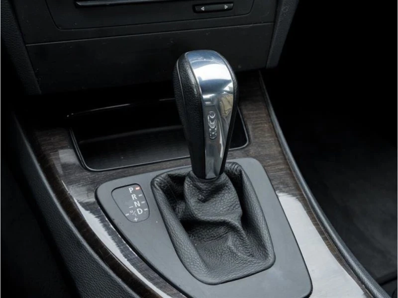 BMW 335 I/M PACK/ФИНАНСИРАНЕ/ДИРЕКТНО ОТ БМВ, снимка 9 - Автомобили и джипове - 52400376