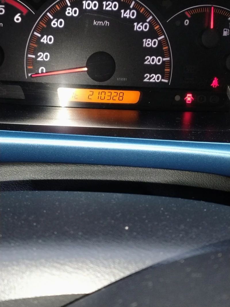 Honda Fr-v Няма туниг, снимка 16 - Автомобили и джипове - 52465865