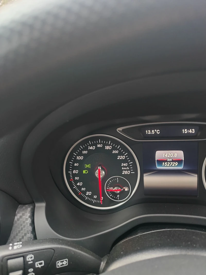 Mercedes-Benz GLA 180 1.5, 109кс., снимка 14 - Автомобили и джипове - 52474607