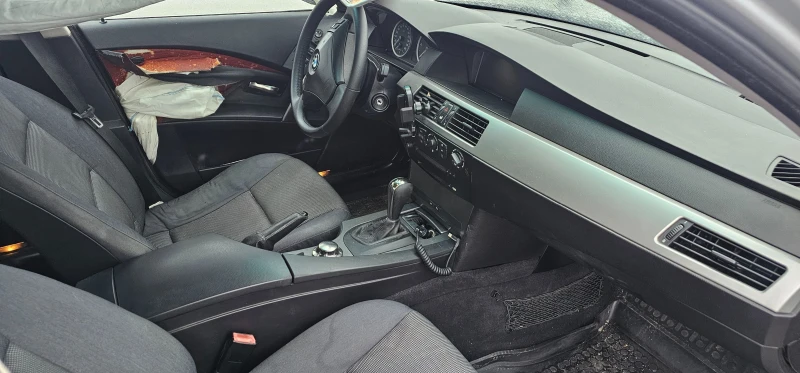 BMW 530, снимка 10 - Автомобили и джипове - 53260698