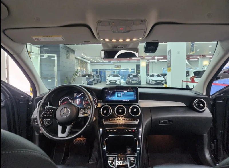 Mercedes-Benz C 200 AMG* PACK* ПОДГРЕВ* КАМЕРА* КЕЙЛЕС* , снимка 7 - Автомобили и джипове - 53361436