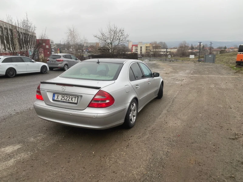 Mercedes-Benz E 200 W211 2.2 cdi AVANGARD, снимка 6 - Автомобили и джипове - 53471075