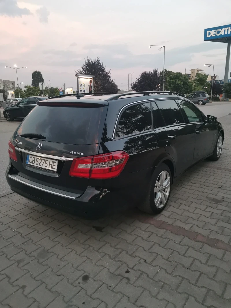 Mercedes-Benz E 250 Е250/4matic , снимка 5 - Автомобили и джипове - 55289376