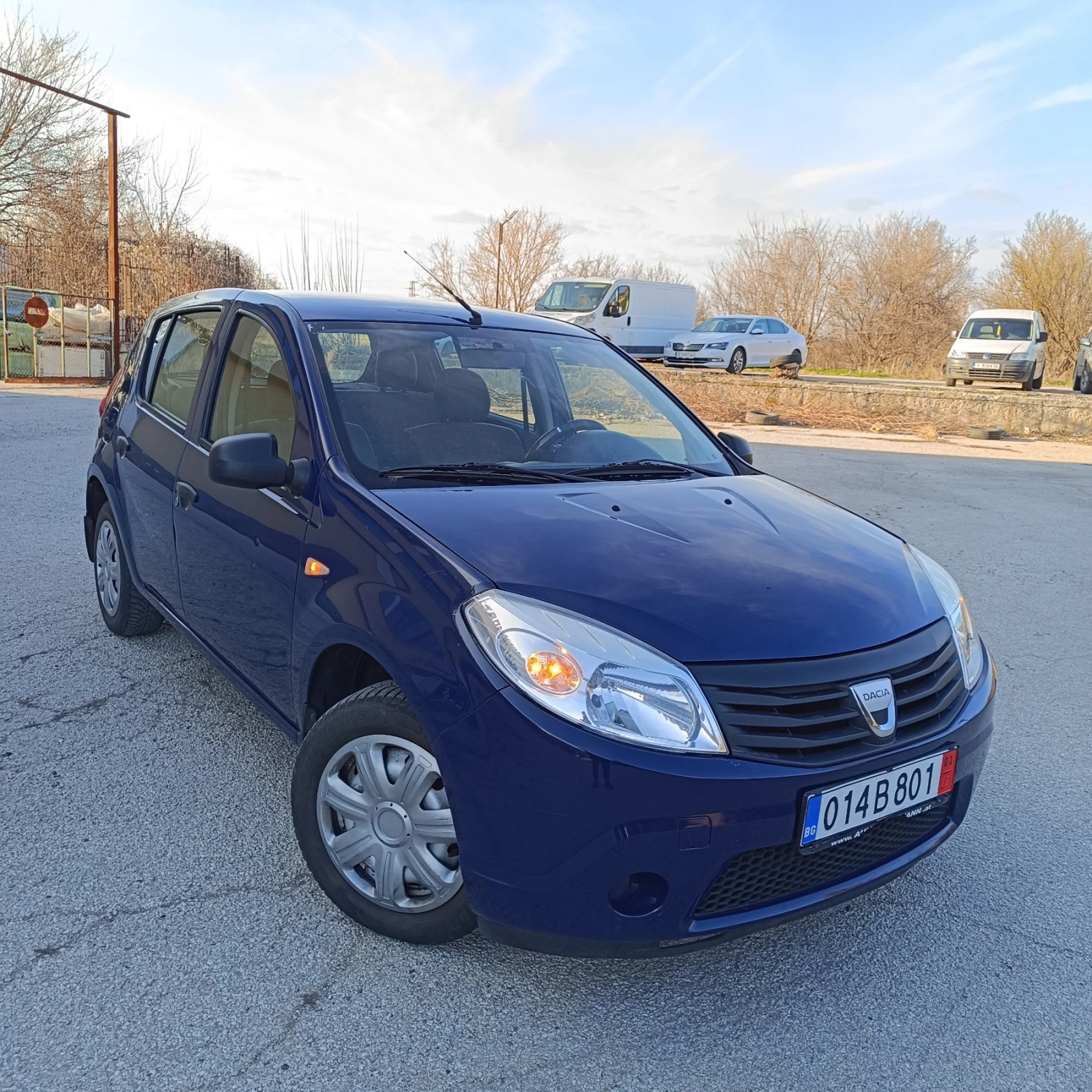 Dacia Sandero 1.4i 75k.c. - изображение 3