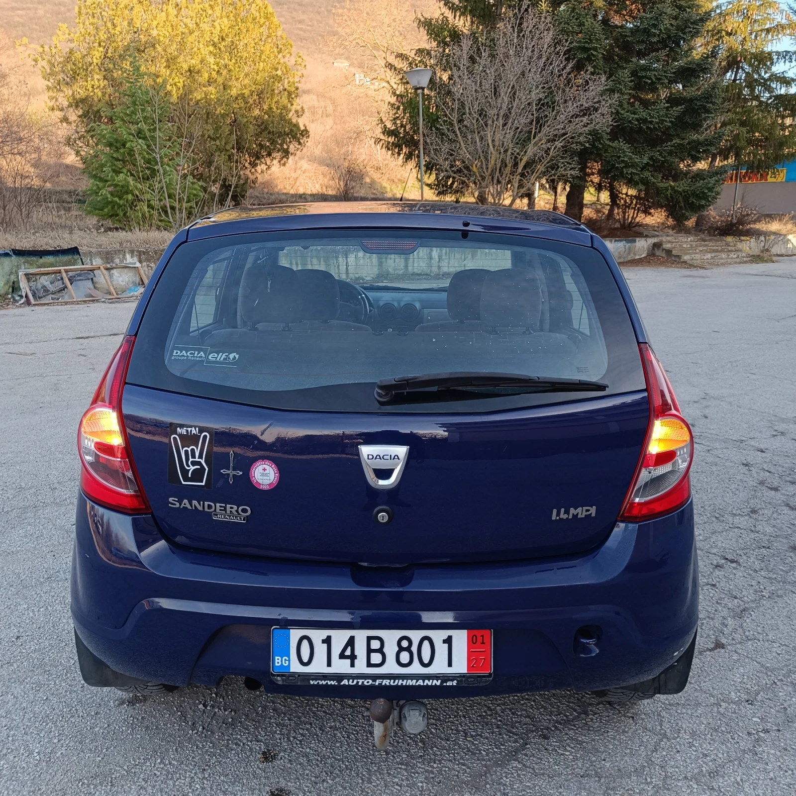 Dacia Sandero 1.4i 75k.c. - изображение 6