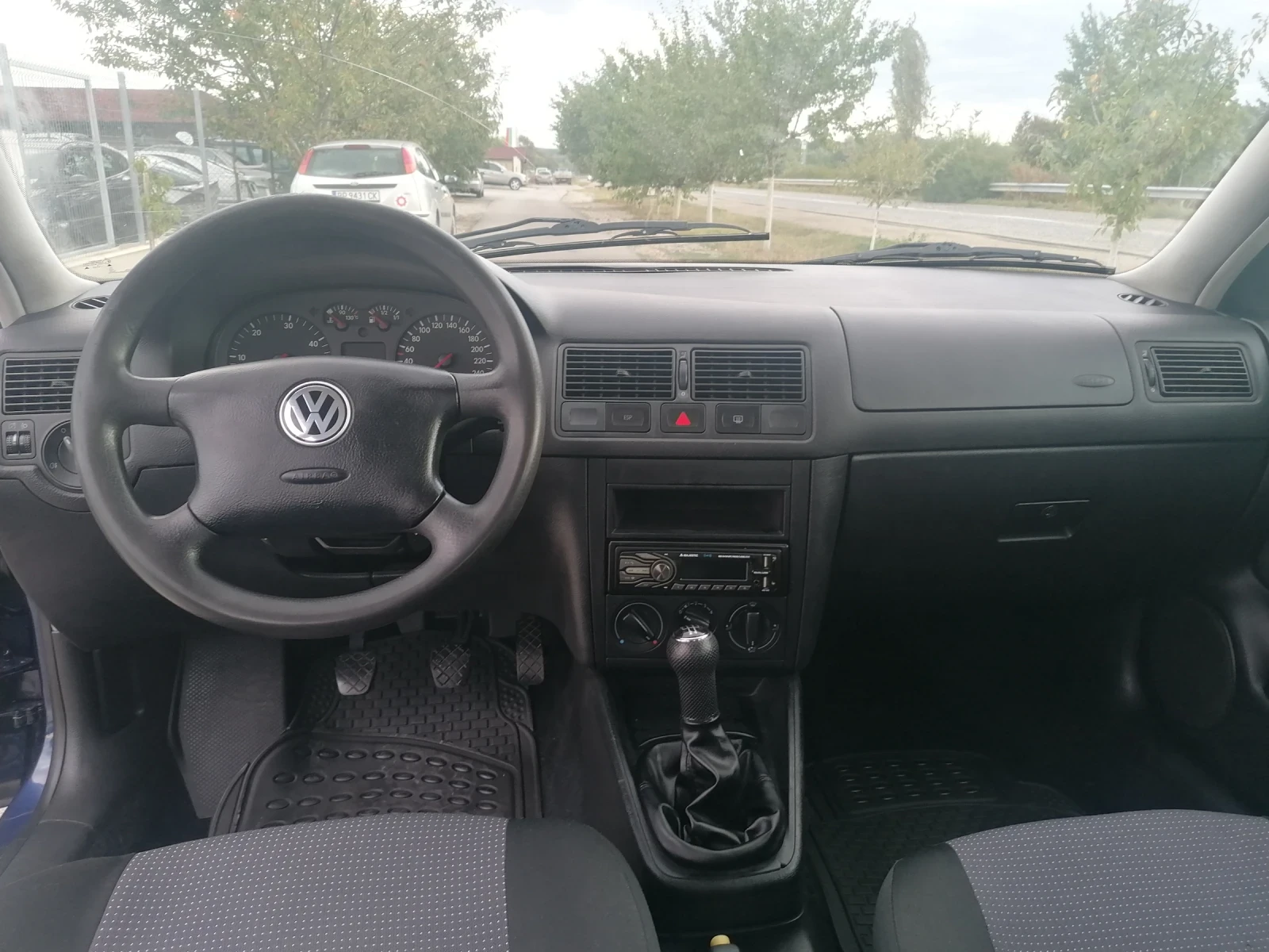 VW Golf  - изображение 10