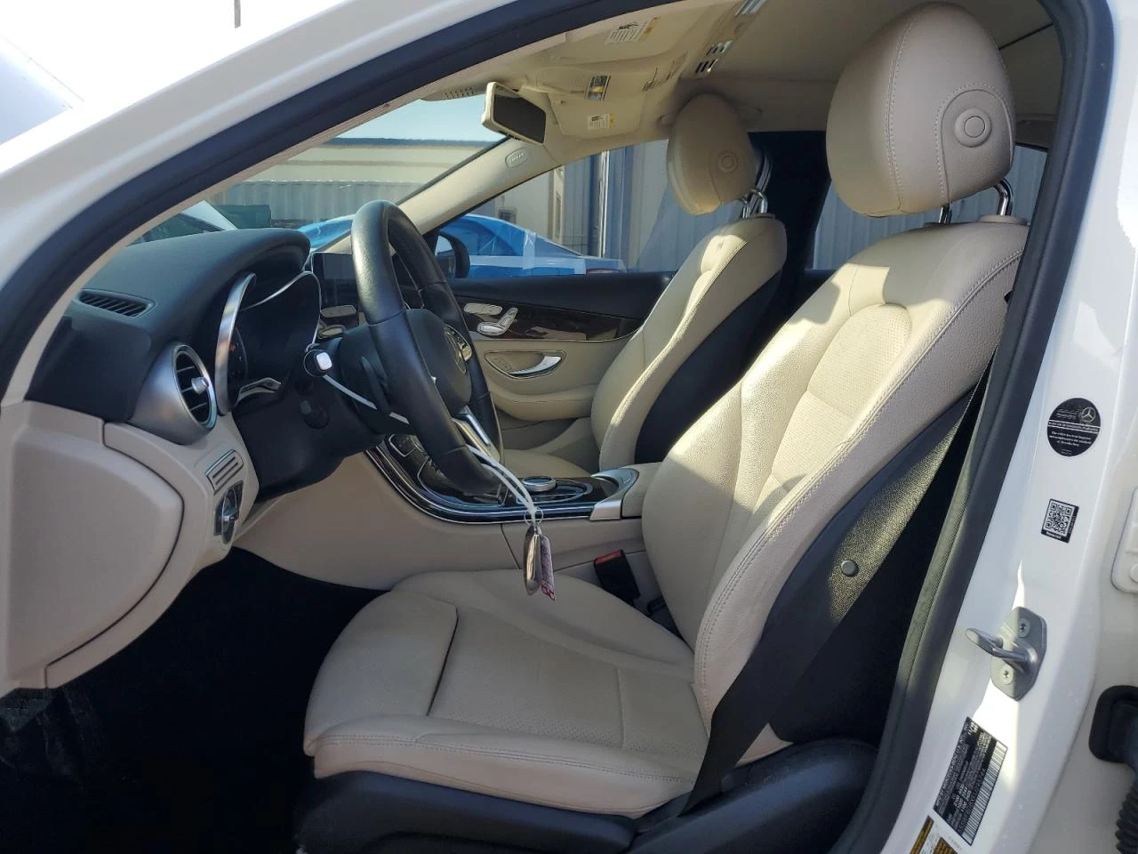 Mercedes-Benz C 300 360* Distronic* Panorama*  - изображение 7
