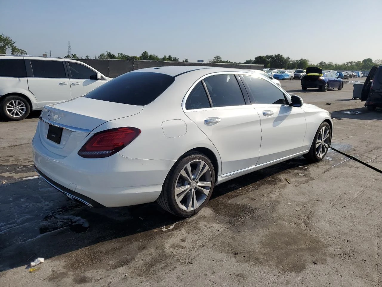 Mercedes-Benz C 300 360* Distronic* Panorama*  - изображение 6