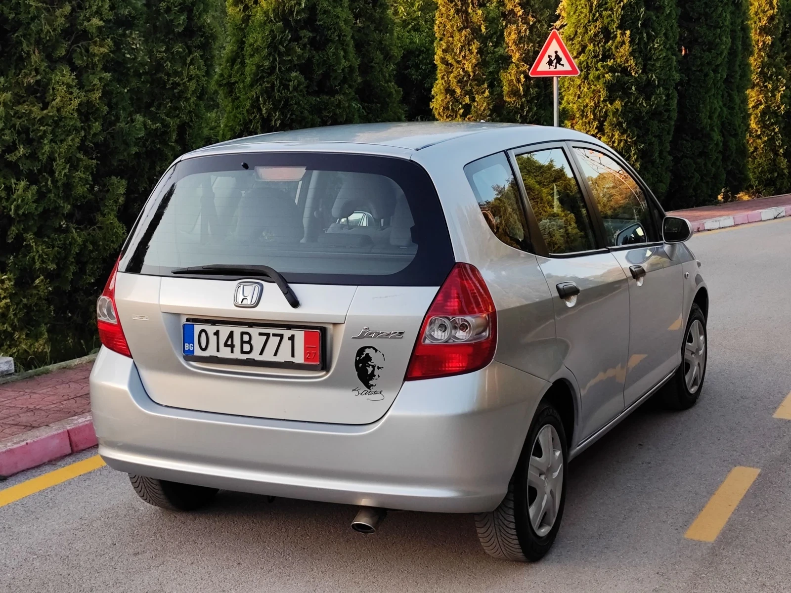 Honda Jazz 1.4i LS(83)* НОВ ВНОС*  - изображение 6