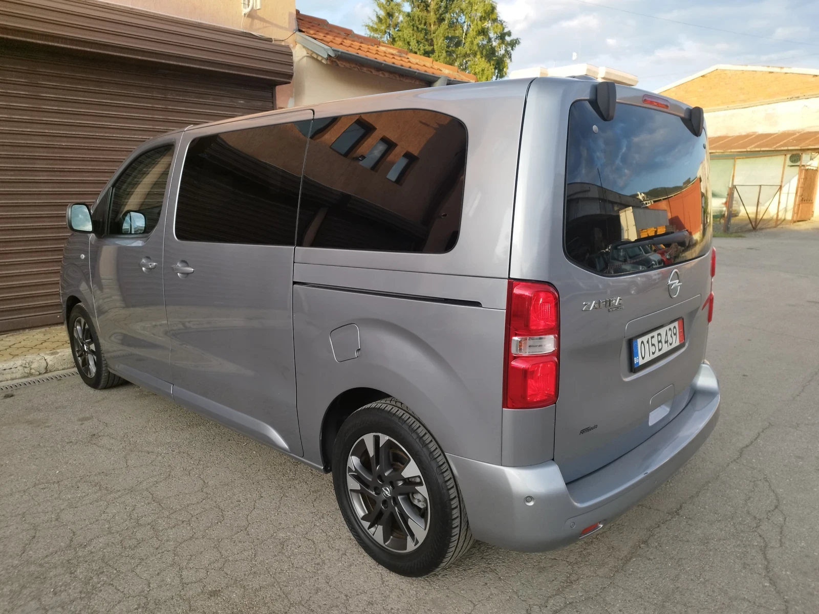 Opel Zafira LIVE Edition, 1.5 HDI, 7+ 1 места, Euro 6D - изображение 6