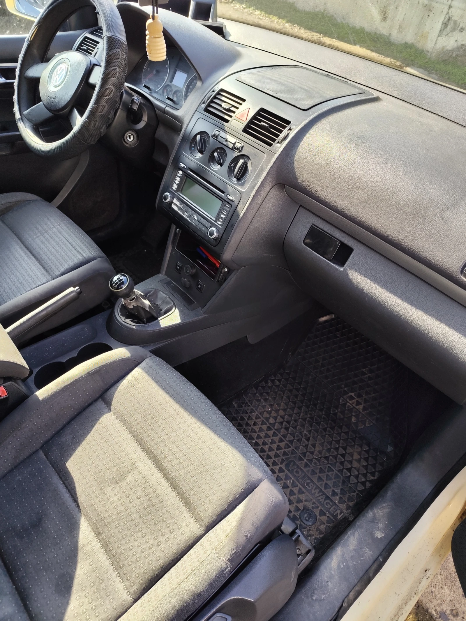 VW Touran  - изображение 4